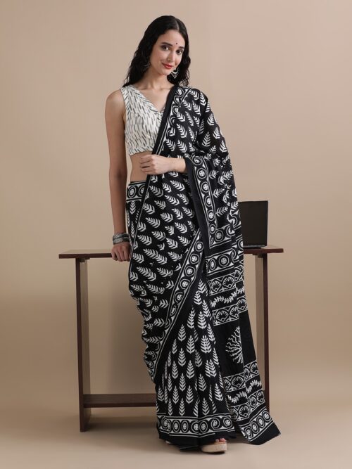 Noorika-Hand Printed Mul Cotton Sarees