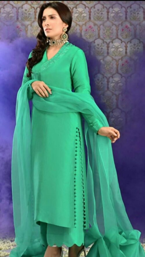 Mehr-e-Pista Suit Set