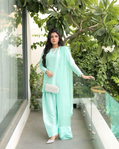 Dewdrop Elegance Kurta Set