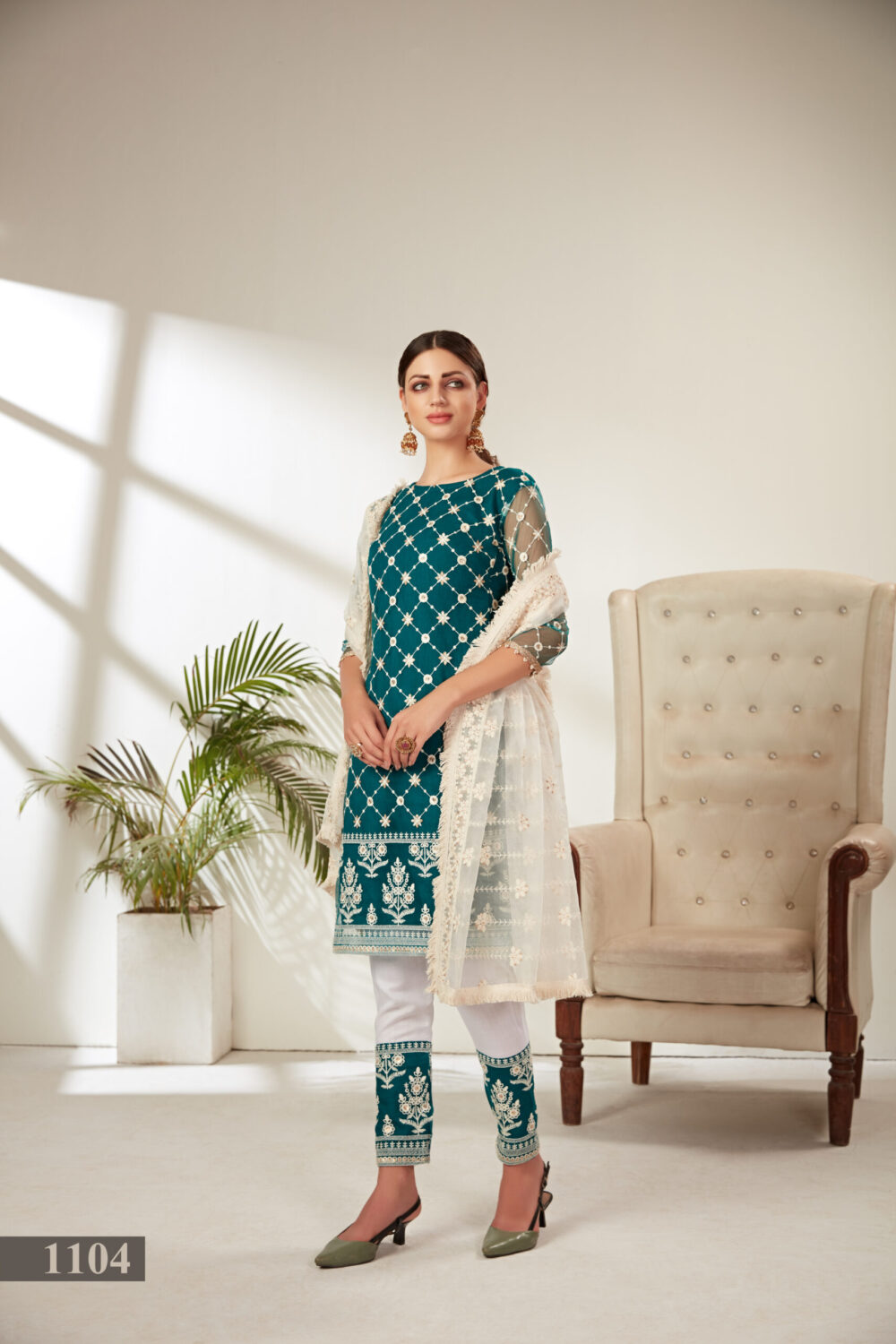 Elegant Teal Kurta Set