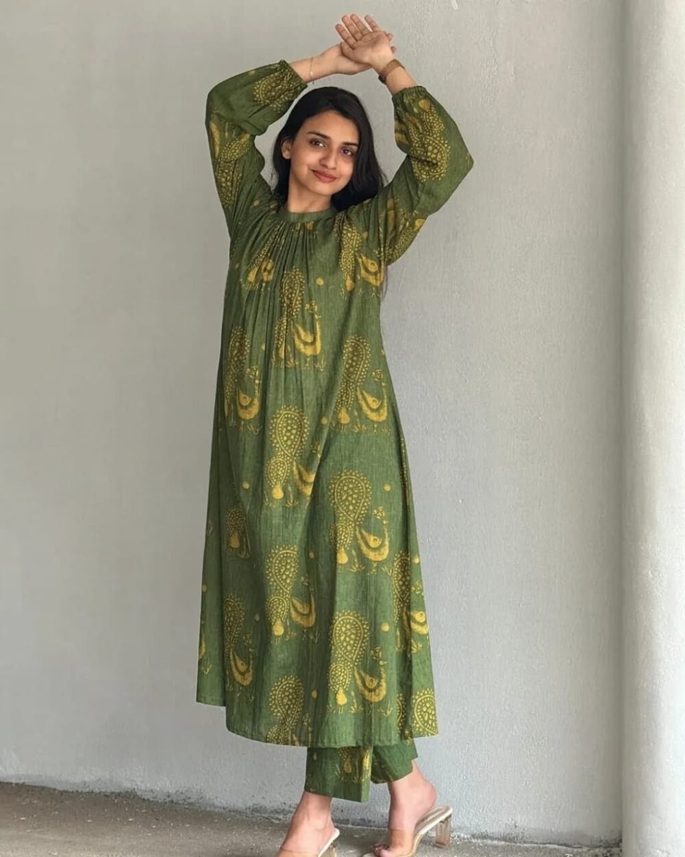 Peacock Grace Kaftan Set